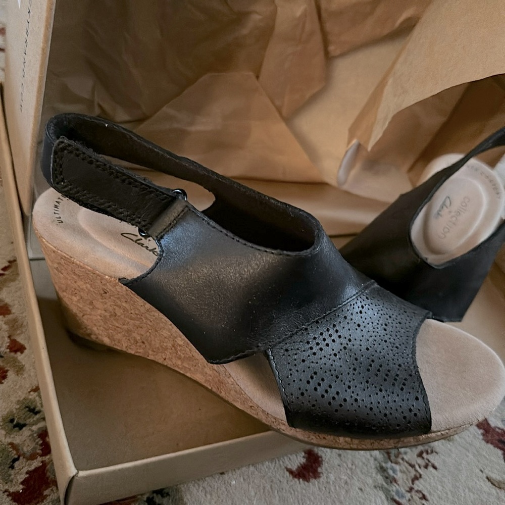 Clark’s collection- ‘Lefley Joy’ wedge Never worn, Great condition